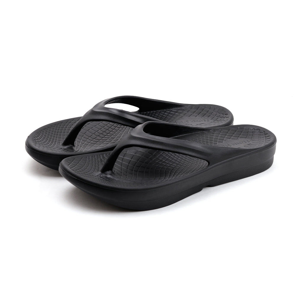 FS501 BLACK | feather step | フェザーステップ トングサンダル